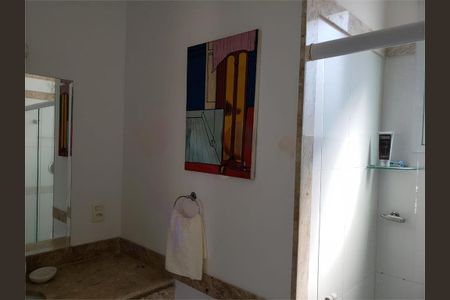 Casa à venda com 3 quartos, 176m² em Vila Ipojuca, São Paulo