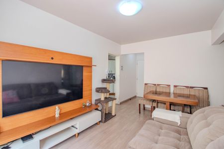 Sala de apartamento à venda com 2 quartos, 70m² em São Sebastião, Porto Alegre