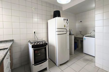 Apartamento à venda com 67m², 2 quartos e 1 vaga Apartamento à venda com 67m², 2 quartos e 1 vagaCozinha