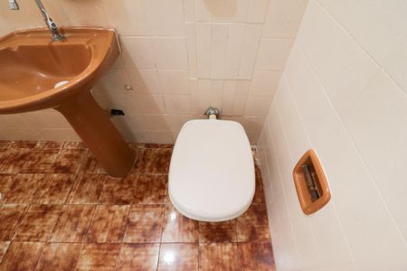 Casa para alugar com 150m², 2 quartos e sem vaga Casa para alugar com 150m², 2 quartos e sem vagaBanheiro da Suíte