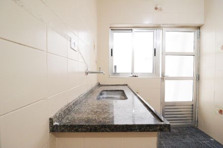 Casa para alugar com 150m², 2 quartos e sem vaga Casa para alugar com 150m², 2 quartos e sem vagaCozinha