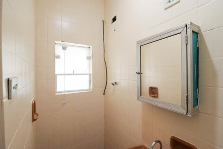 Casa para alugar com 150m², 2 quartos e sem vaga Casa para alugar com 150m², 2 quartos e sem vagaBanheiro da Suíte