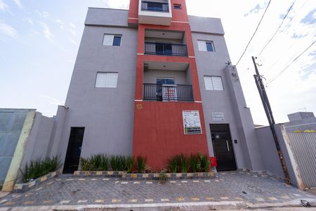 Apartamento à venda com 40m², 2 quartos e sem vaga Apartamento à venda com 40m², 2 quartos e sem vagaFachada