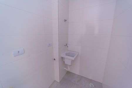 Apartamento à venda com 34m², 2 quartos e sem vaga Apartamento à venda com 34m², 2 quartos e sem vagaCozinha e Área de Serviço