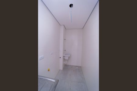 Apartamento à venda com 34m², 2 quartos e sem vaga Apartamento à venda com 34m², 2 quartos e sem vagaCozinha e Área de Serviço