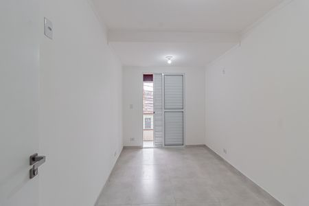 Quarto 2 de casa para alugar com 2 quartos, 60m² em Jardim Gonzaga, São Paulo