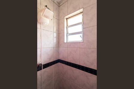 Casa para alugar com 38m², 3 quartos e sem vaga Casa para alugar com 38m², 3 quartos e sem vagaBanheiro 2