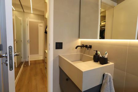 Apartamento à venda com 112m², 3 quartos e 2 vagasBanheiro 2 da Suíte 2