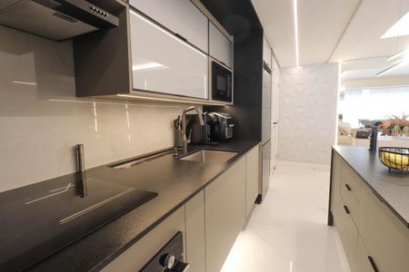 Apartamento à venda com 112m², 3 quartos e 2 vagasCozinha