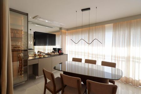 Apartamento à venda com 112m², 3 quartos e 2 vagasSacada da Sala