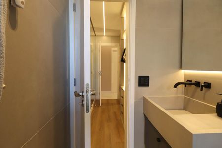 Apartamento à venda com 112m², 3 quartos e 2 vagasBanheiro 2 da Suíte 2