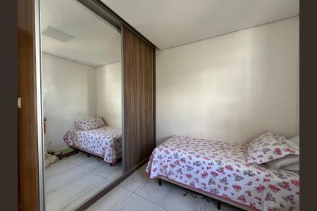 Apartamento à venda com 160m², 3 quartos e 3 vagasQuarto 2