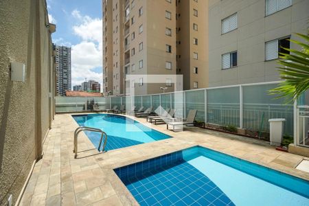 Apartamento à venda com 60m², 3 quartos e 1 vaga Apartamento à venda com 60m², 3 quartos e 1 vagaÁrea comum - Piscina