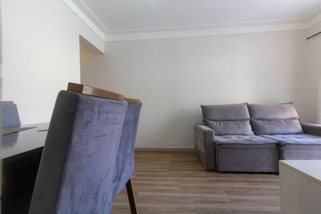 Apartamento à venda com 60m², 3 quartos e 1 vaga Apartamento à venda com 60m², 3 quartos e 1 vagaSala