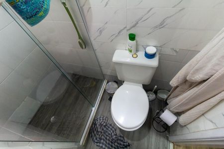 Apartamento à venda com 60m², 3 quartos e 1 vaga Apartamento à venda com 60m², 3 quartos e 1 vagaBanheiro