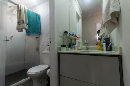 Apartamento à venda com 60m², 3 quartos e 1 vaga Apartamento à venda com 60m², 3 quartos e 1 vagaBanheiro