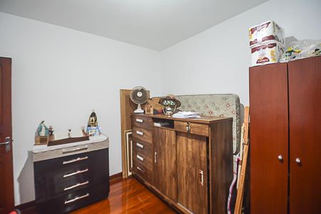 Casa à venda com 460m², 2 quartos e 3 vagas Casa à venda com 460m², 2 quartos e 3 vagasQuarto 1