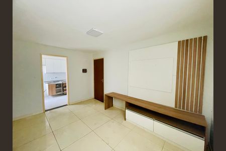 Sala de apartamento para alugar com 2 quartos, 48m² em Jardim São Luis, Guarulhos