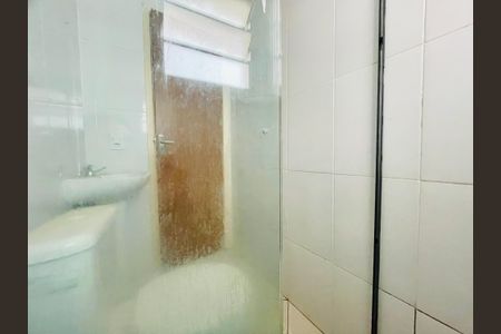 Apartamento para alugar com 48m², 2 quartos e sem vaga Apartamento para alugar com 48m², 2 quartos e sem vagaBanheiro