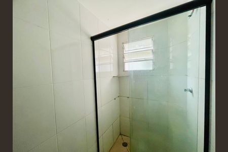 Apartamento para alugar com 48m², 2 quartos e sem vaga Apartamento para alugar com 48m², 2 quartos e sem vagaBanheiro