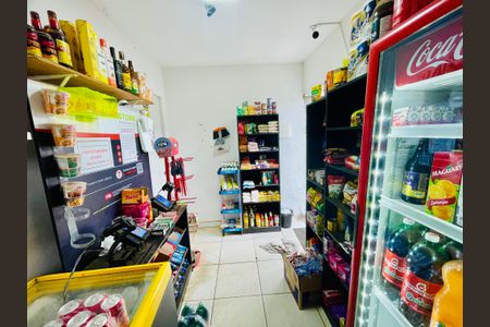 Apartamento para alugar com 48m², 2 quartos e sem vaga Apartamento para alugar com 48m², 2 quartos e sem vagaMini mercado