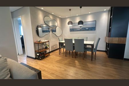 Apartamento para alugar com 78m², 2 quartos e 2 vagasSala