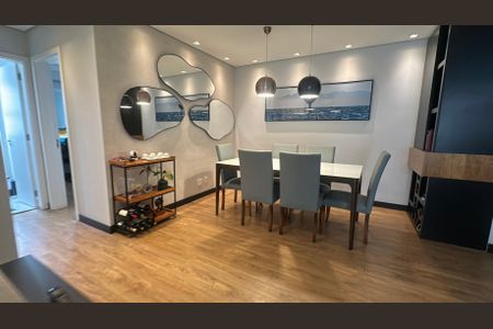 Apartamento para alugar com 78m², 2 quartos e 2 vagasSala