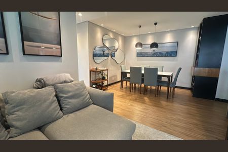 Apartamento para alugar com 78m², 2 quartos e 2 vagasSala