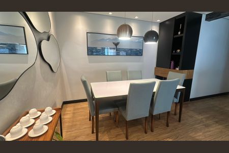 Apartamento para alugar com 78m², 2 quartos e 2 vagasSala