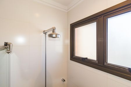 Apartamento para alugar com 370m², 3 quartos e 6 vagasBanheiro - Suíte 1