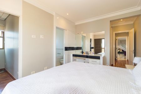 Apartamento para alugar com 370m², 3 quartos e 6 vagasSuíte 3