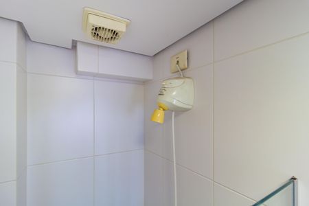 Apartamento para alugar com 370m², 3 quartos e 6 vagasBanheiro de Serviço