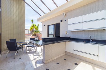 Apartamento para alugar com 370m², 3 quartos e 6 vagasCobertura