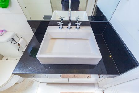 Apartamento para alugar com 370m², 3 quartos e 6 vagasBanheiro - Suíte 2