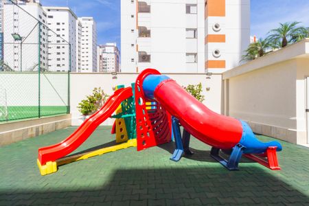 Apartamento para alugar com 370m², 3 quartos e 6 vagasÁrea comum - Playground