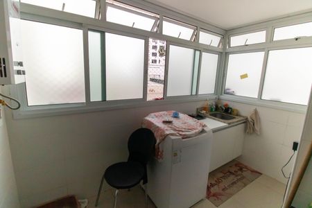 Apartamento à venda com 89m², 2 quartos e 1 vagaCozinha e Área de Serviço