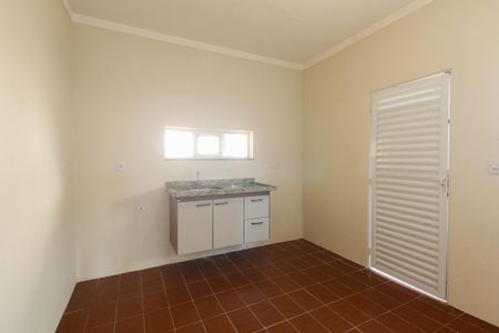 Casa para alugar com 70m², 2 quartos e 1 vagaCozinha