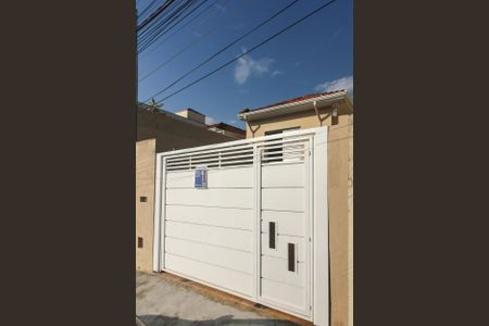 Casa para alugar com 70m², 2 quartos e 1 vagaFachada