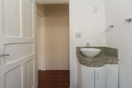 Casa para alugar com 70m², 2 quartos e 1 vagaBanheiro