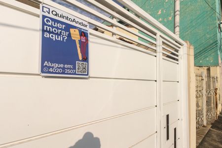 Casa para alugar com 70m², 2 quartos e 1 vagaPlaca