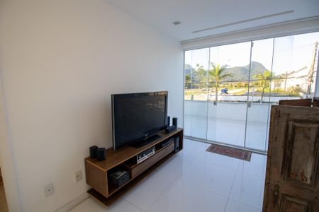 Casa de condomínio à venda com 350m², 3 quartos e 2 vagasHall