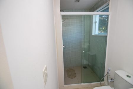 Casa de condomínio à venda com 350m², 3 quartos e 2 vagasBanheiro