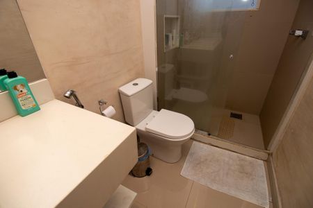 Casa de condomínio à venda com 350m², 3 quartos e 2 vagasBanheiro/Quarto 2