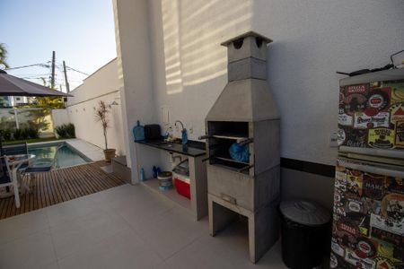 Casa de condomínio à venda com 350m², 3 quartos e 2 vagasÁrea gourmet