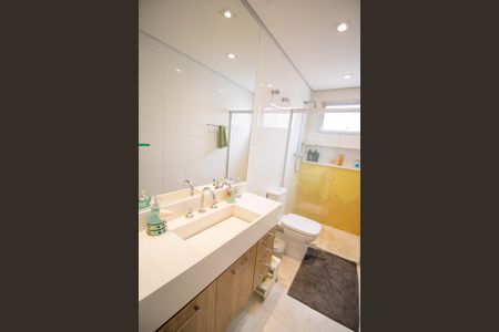 Apartamento à venda com 160m², 3 quartos e 2 vagasBanheiro do Quarto 2