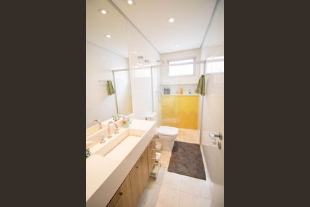 Apartamento à venda com 160m², 3 quartos e 2 vagasBanheiro do Quarto 2