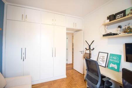 Apartamento à venda com 160m², 3 quartos e 2 vagasQuarto 2