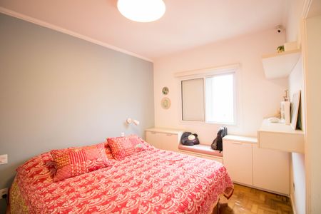 Apartamento à venda com 160m², 3 quartos e 2 vagasQuarto