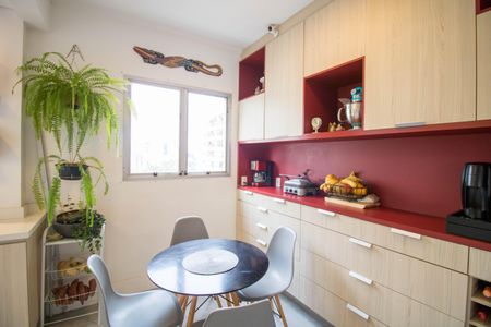 Apartamento à venda com 160m², 3 quartos e 2 vagasCozinha