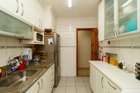 Apartamento à venda com 55m², 2 quartos e 2 vagas Apartamento à venda com 55m², 2 quartos e 2 vagasCozinha